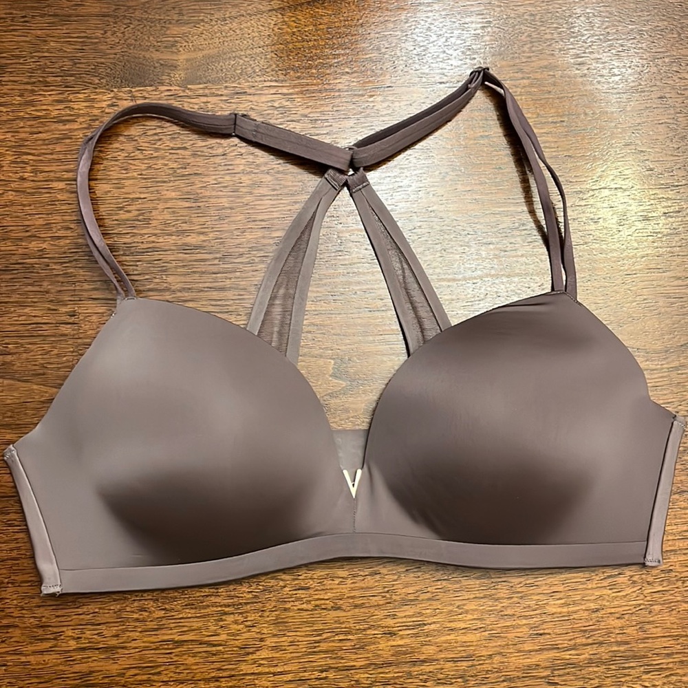 Victoria’s Secret Padded No-Wire Bra 36C